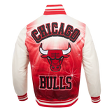 PRO STANDARD CHICAGO BULLS SATIN JACKET - BCB6515784 - BEIGO/RED